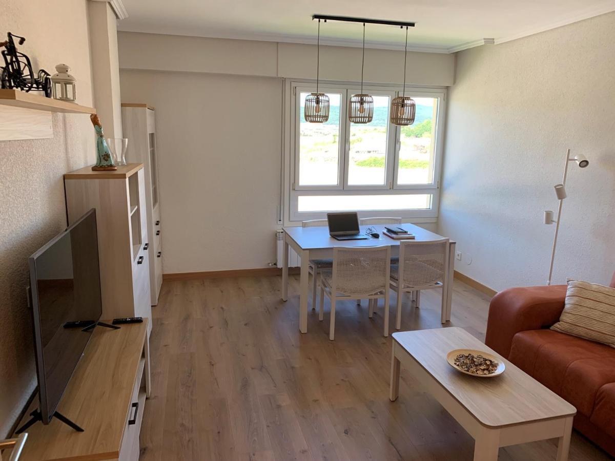 Ferienwohnung Tellazar Maestu Exterior foto