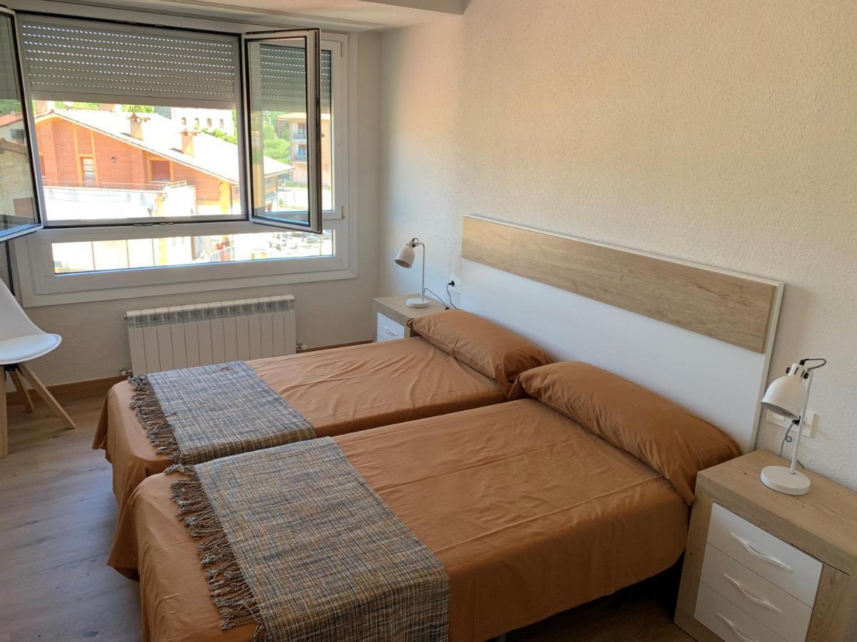 Ferienwohnung Tellazar Maestu Exterior foto